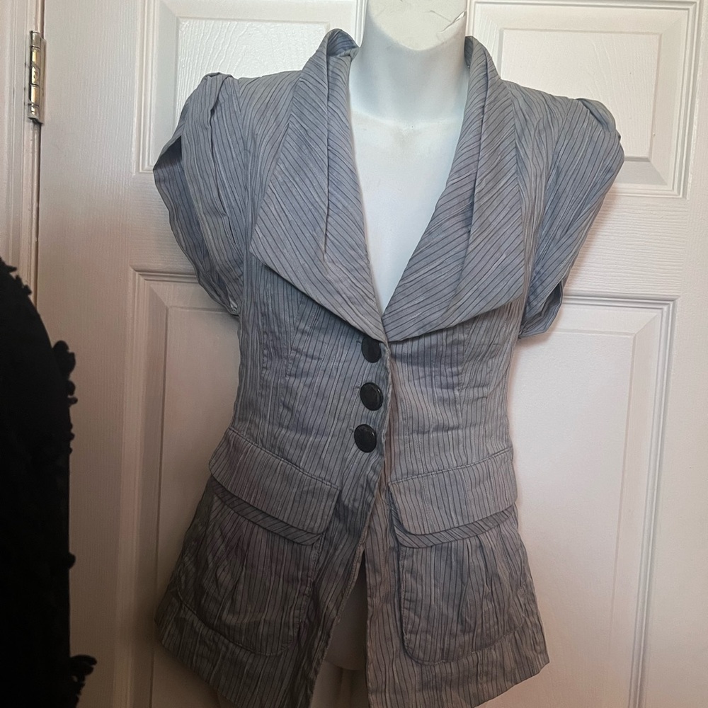 Annette Lepore, cap sleeve jacket 65% cotton size 2